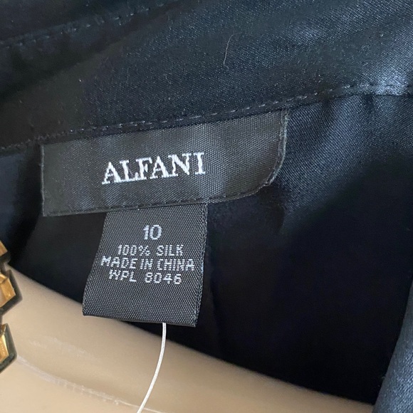 NWT Black Silk Alfani Blouse - Picture 5 of 6
